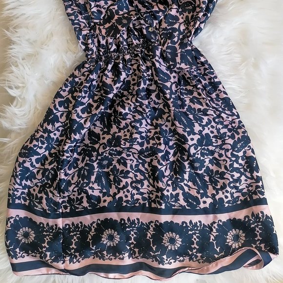 Max Studio Pattern Dress - Picture 3 of 4